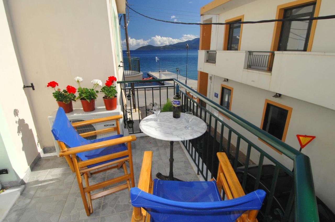 Alexis Studios And Apartments Agia Efimia エクステリア 写真