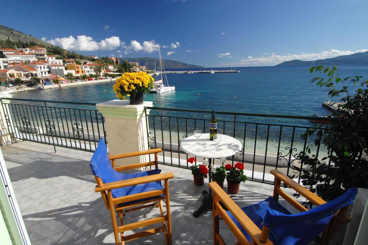 Alexis Studios And Apartments Agia Efimia エクステリア 写真